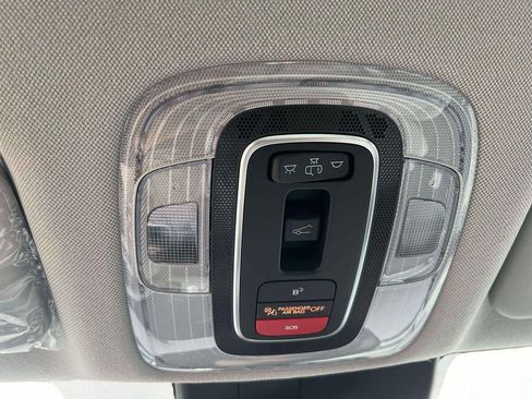 New 2026 Hyundai Elantra Limited FWD image 10