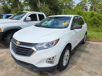 Used 2021 Chevrolet Equinox LS w/ LS Convenience Package