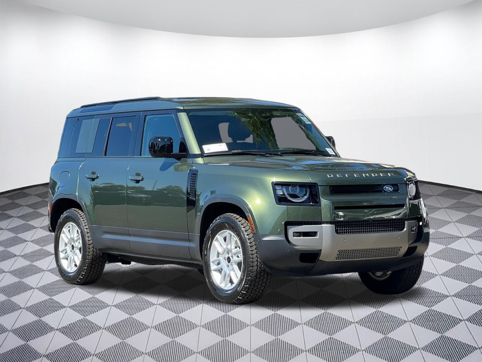 New 2026 Land Rover Defender 110 S AWD/4WD image 6