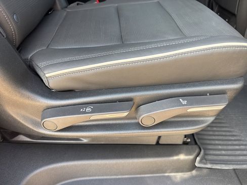 Certified 2024 Cadillac Escalade ESV Premium Luxury w/ Performance Package image 57