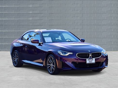 Used 2024 BMW 230i xDrive Coupe w/ Premium Package image 1