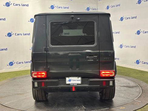 Used 2016 Mercedes-Benz G 65 AMG 4MATIC image 4