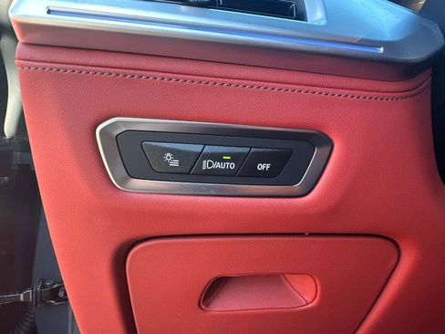 Used 2025 BMW XM Base image 42