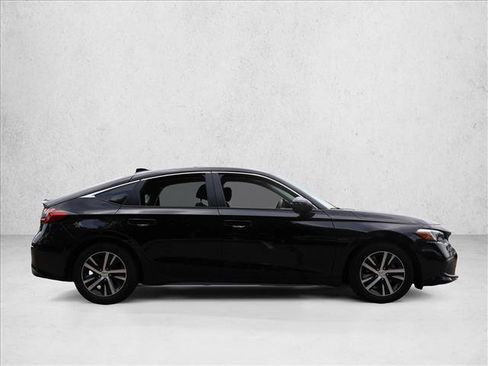 Used 2023 Honda Civic LX image 4