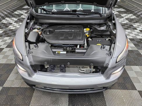 Used 2017 Jeep Cherokee High Altitude FWD image 36