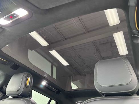 Used 2024 Rivian R1S Adventure image 37