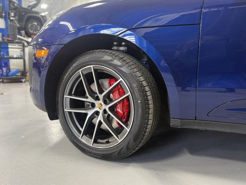 New 2026 Porsche Macan S image 11