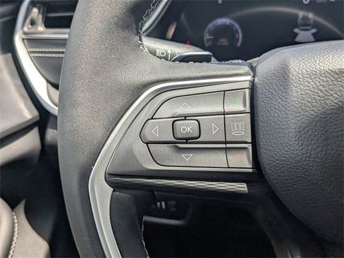 New 2025 Jeep Grand Cherokee Laredo X w/ Luxury Tech Group I image 23