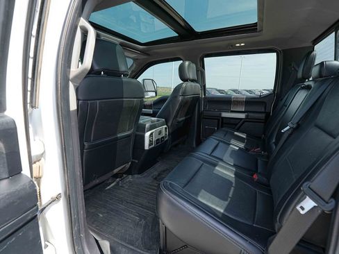 Used 2019 Ford F250 Lariat w/ Lariat Ultimate Package AWD/4WD image 14