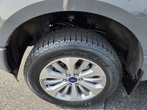 Used 2018 Ford F150 XL w/ Equipment Group 101A Mid AWD/4WD image 26