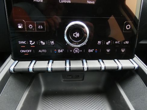 New 2026 GMC Terrain Denali AWD/4WD image 24