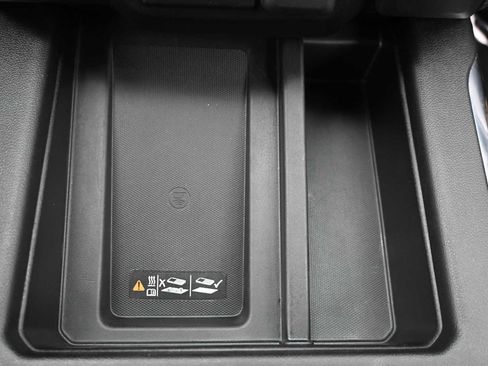 Used 2019 Chevrolet Silverado 1500 High Country AWD/4WD image 33