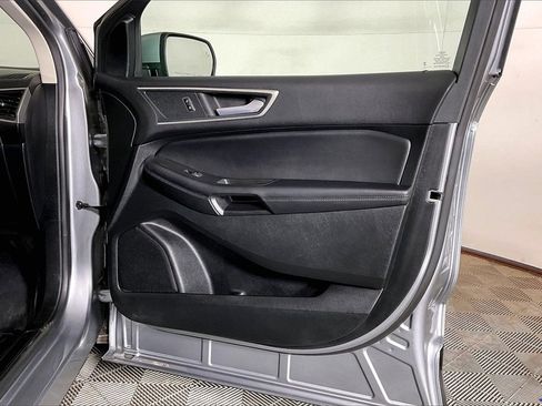 Used 2024 Ford Edge SEL w/ Convenience Package image 23