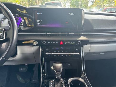 Used 2022 Kia Carnival SX FWD image 30