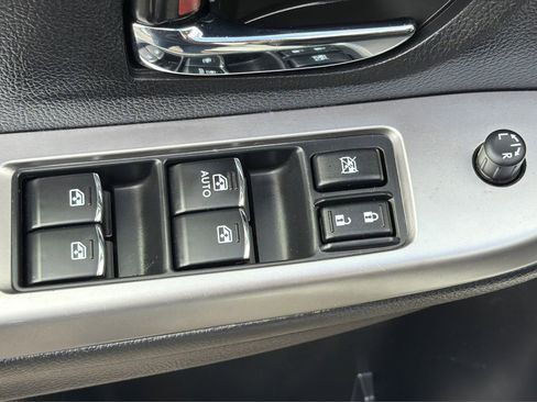 Used 2016 Subaru Crosstrek 2.0i Premium w/ Moonroof Package image 35