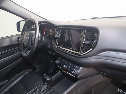 Used 2022 Dodge Durango GT image 41