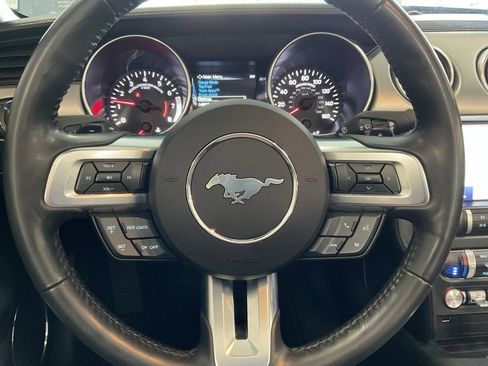 Used 2021 Ford Mustang Premium image 11