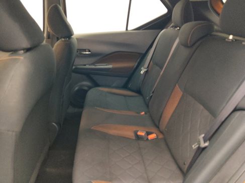 Used 2020 Nissan Kicks SR FWD image 18