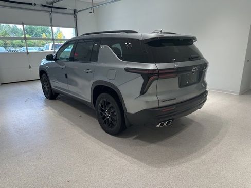 New 2026 Chevrolet Traverse LT w/ Midnight/Sport Edition image 4