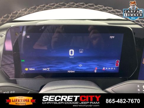 Used 2026 Chevrolet Traverse Z71 AWD/4WD image 17