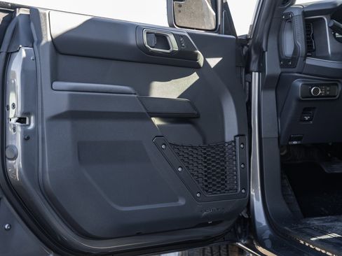 New 2025 Ford Bronco 4-Door image 36