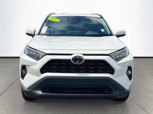 Used 2021 Toyota RAV4 XLE Premium FWD image 2