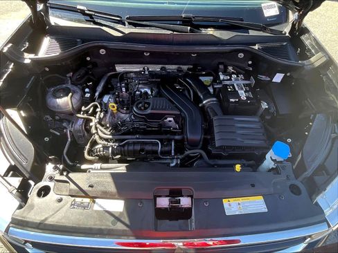 Certified 2023 Volkswagen Taos S AWD/4WD image 28