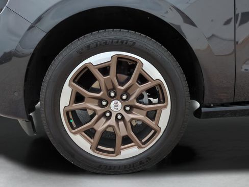 Used 2025 Ford Expedition King Ranch AWD/4WD image 28