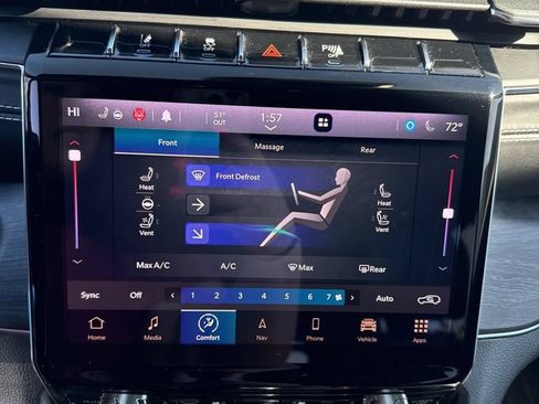 Used 2021 Jeep Grand Cherokee L Overland w/ Luxury Tech Group IV AWD/4WD image 20