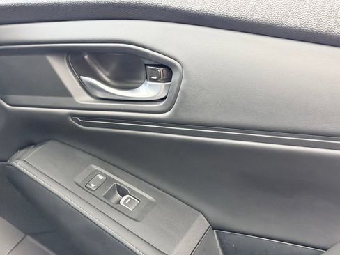 Used 2025 Honda Accord Sport image 28