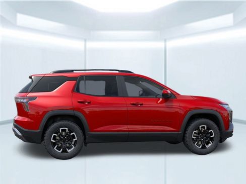 New 2026 Chevrolet Equinox ACTIV w/ LPO, Floor Liner Package image 7