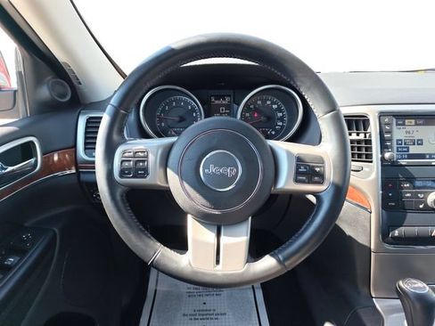 Used 2012 Jeep Grand Cherokee Limited w/ Trailer Tow Group AWD/4WD image 12