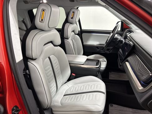 Used 2023 Rivian R1T Adventure AWD/4WD image 23