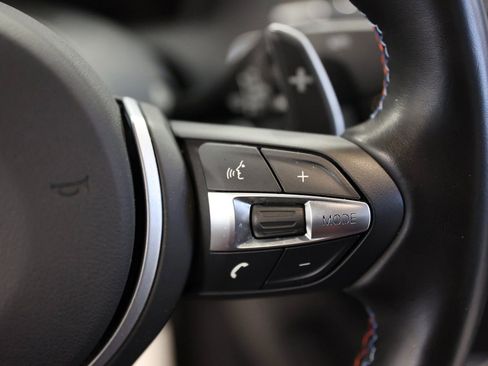 Used 2018 BMW M2 image 36