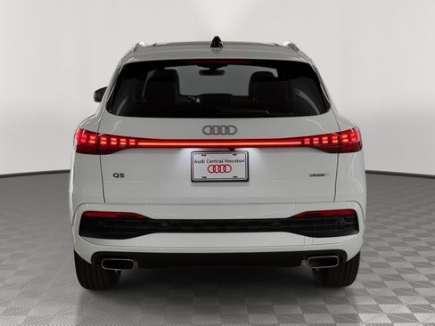 Used 2025 Audi Q5 Premium w/ Convenience Package AWD/4WD image 10