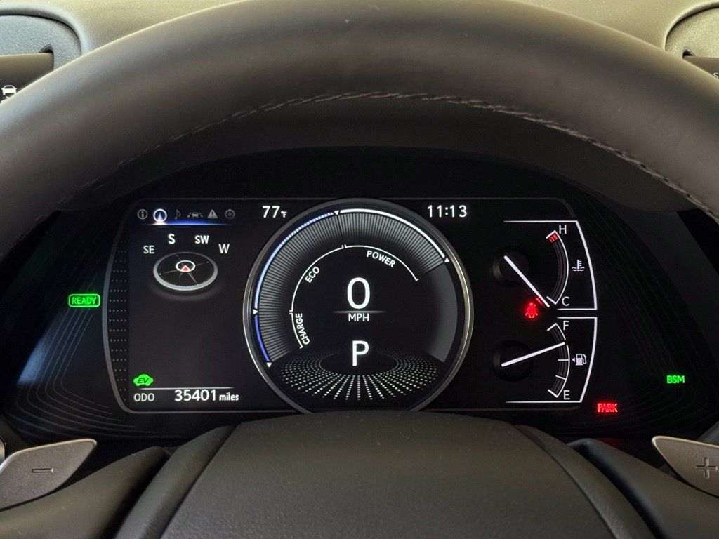 Certified 2024 Lexus ES 300h w/ Premium Package FWD image 23