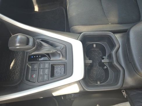 Used 2024 Toyota RAV4 LE image 22