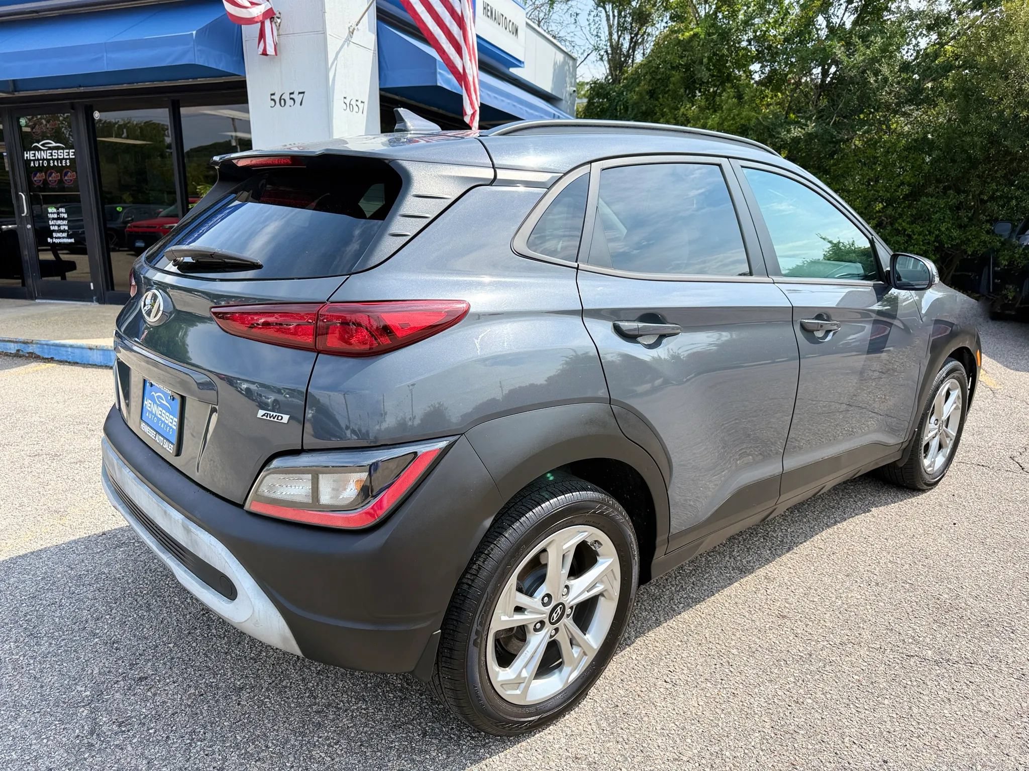 Used 2023 Hyundai Kona SEL AWD/4WD image 22
