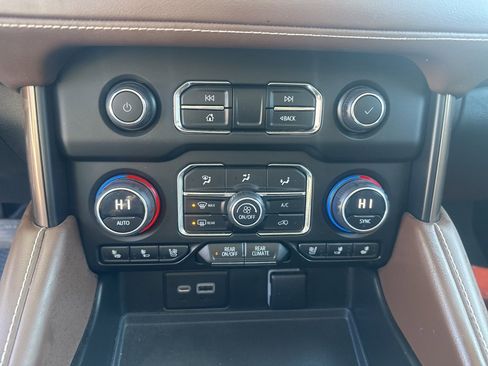 Used 2023 Chevrolet Tahoe High Country image 23