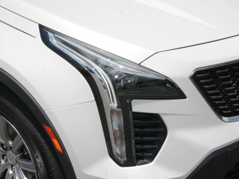 Used 2021 Cadillac XT4 Premium Luxury AWD/4WD image 10