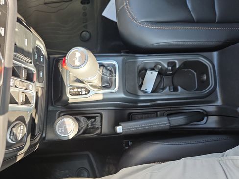 New 2026 Jeep Wrangler Sahara AWD/4WD image 27