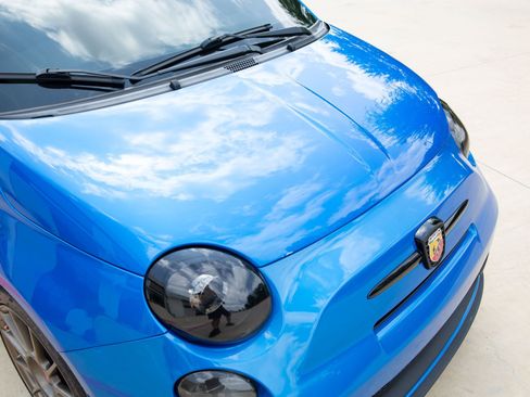 Used 2018 FIAT 500 Abarth FWD image 16