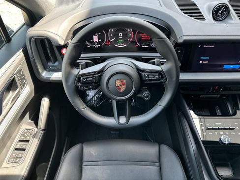 New 2026 Porsche Cayenne S AWD/4WD image 15