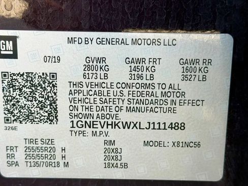Used 2020 Chevrolet Traverse LT w/ LT Premium Package AWD/4WD image 27