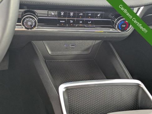 Used 2025 Chevrolet Equinox LT AWD/4WD image 18