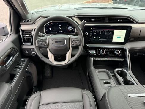 New 2026 GMC Sierra 2500 Denali w/ Denali Reserve Package image 30