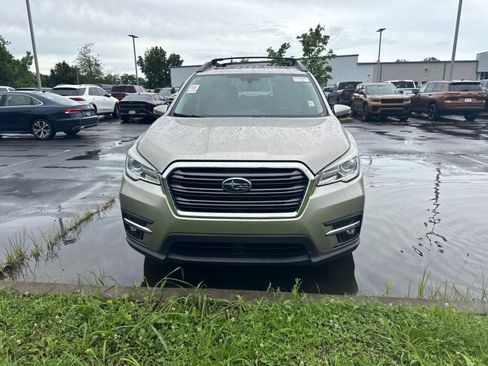 Used 2019 Subaru Ascent Limited w/ Popular Package #3 AWD/4WD image 12