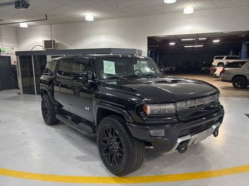 Certified 2025 GMC Hummer EV 2X AWD/4WD image 3
