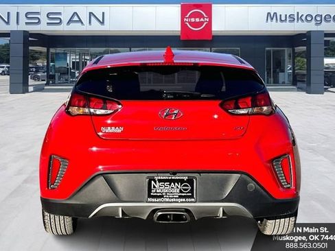 Used 2019 Hyundai Veloster 2.0 Premium image 6