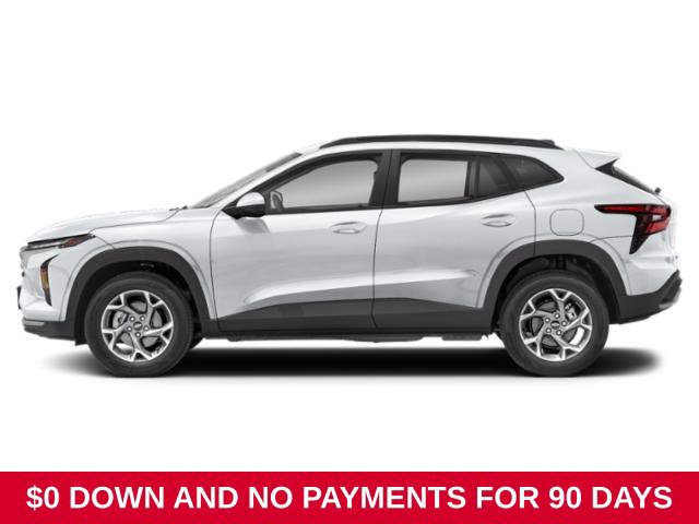 Used 2025 Chevrolet Trax LT w/ LT Convenience Package FWD image 3